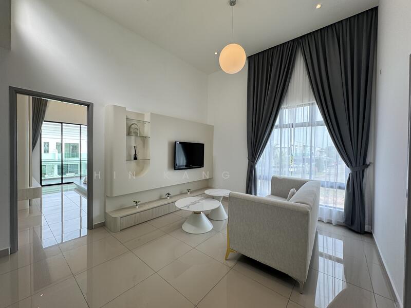 2nd floor Living Hall