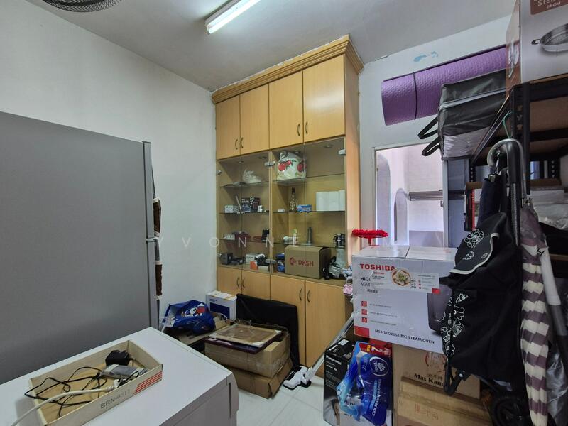 For Sale - Ria 1