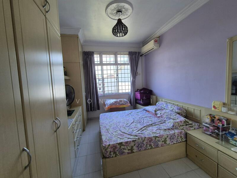 For Sale - Ria 1