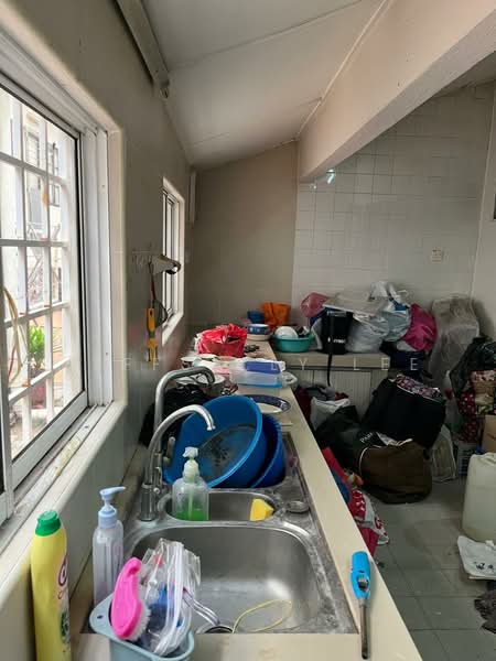 2-storey Terraced House for Sale in Usj 5 (Subang Jaya) - JeffSally Lee - Kitchen - PropertyGuru.com.my
