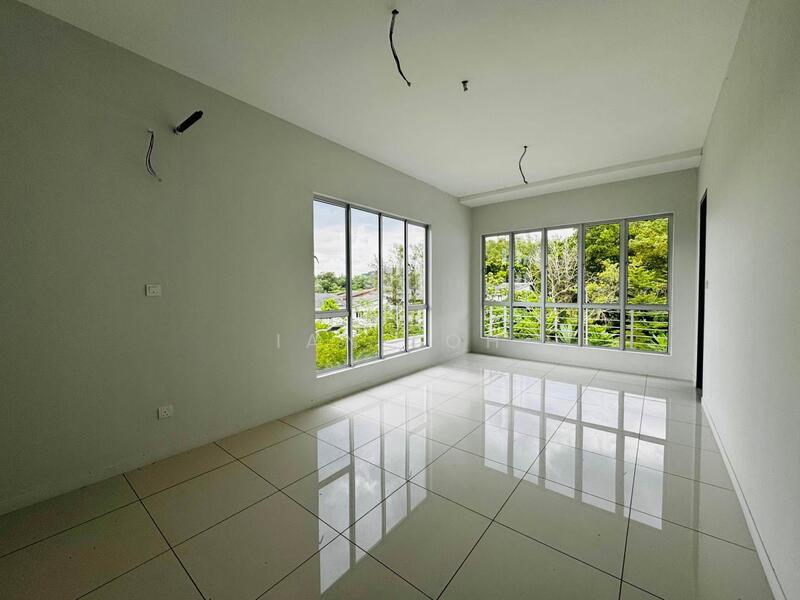 For Sale - Hijauan kemensah