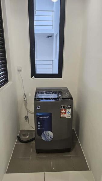 Vivo Executive Apartment untuk Untuk Disewa - RM 1,550 /bulan, Mac 2026 - Bathroom - PropertyGuru.com.my