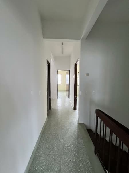 Rumah Teres 2 Tingkat untuk Disewa di Taman Cheras (Cheras) - Stephanie Yong - Corridor - PropertyGuru.com.my