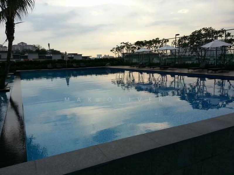 Kondominium untuk Dijual di KM1 West - Mak Oliver - Pool - PropertyGuru.com.my