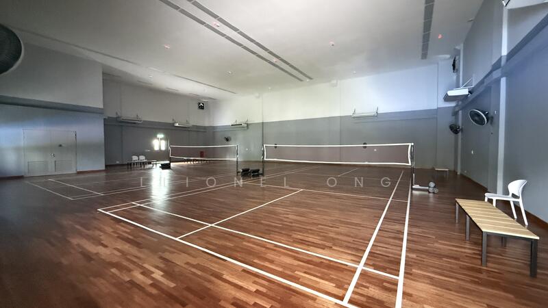 Badminton Courts 