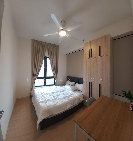 medium Bedroom