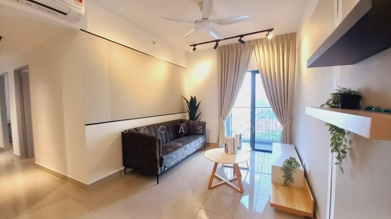 Servis Apartment untuk Disewa di M Luna - Lukcas Koh - Living Room - PropertyGuru.com.my