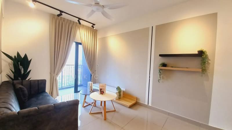 Servis Apartment untuk Disewa di M Luna - Lukcas Koh - Living Room - PropertyGuru.com.my
