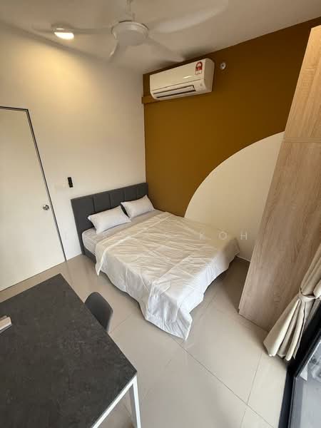 Servis Apartment untuk Disewa di M Luna - Lukcas Koh - Balcony Bedroom - PropertyGuru.com.my