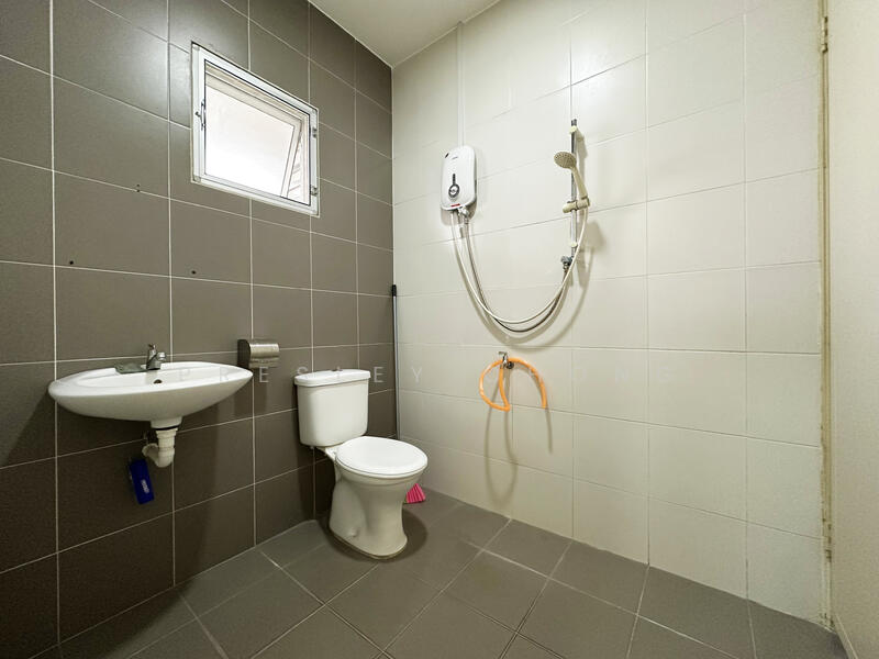 Bathroom 3