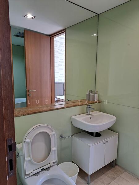 Servis Apartment untuk Disewa di Vipod Residence - Lucas Teoh - Bathroom - PropertyGuru.com.my