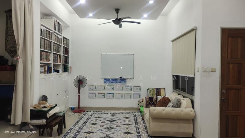 For Sale - Alam Budiman (Sri Budiman)