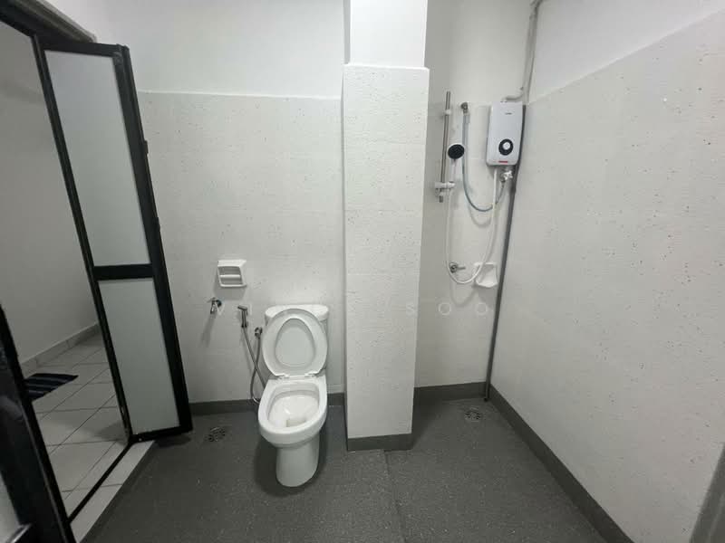 Apartment for Rent at PR1MA @ LARKIN INDAH - Vince Soo - Bathroom - PropertyGuru.com.my