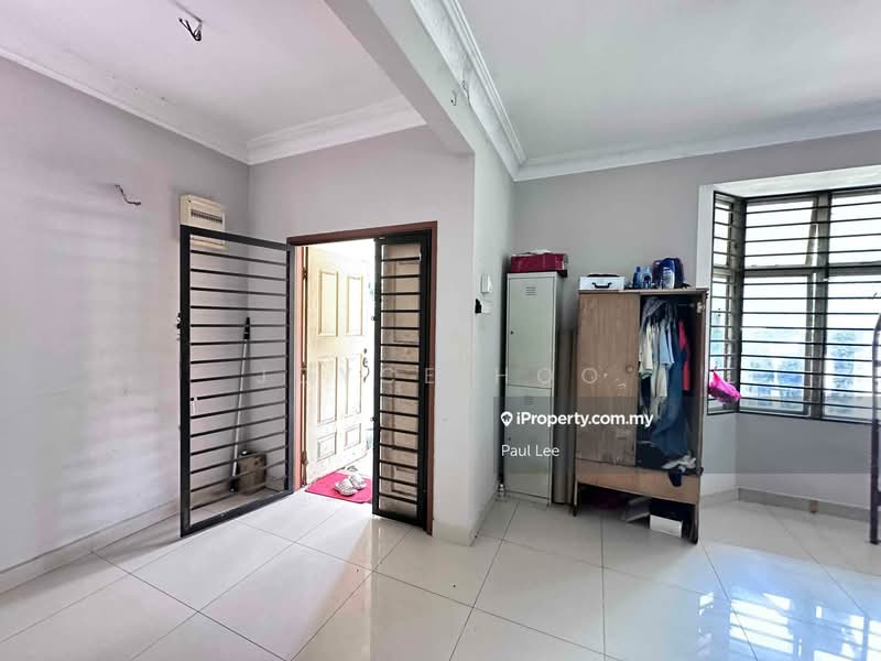 Rumah Teres 2 Tingkat untuk Dijual di Puchong Utama (Seksyen 1) (Puchong) - Joyce Hoo - Entrance - PropertyGuru.com.my