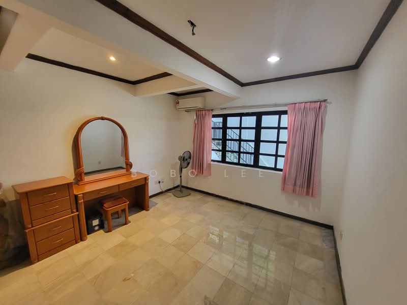 Bungalow for Sale in Taman Overseas Union (Taman Oug) (Jalan Klang Lama (Old Klang Road)) - Bobo Lee - Bedroom - PropertyGuru.com.my