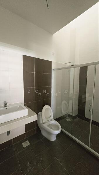 2-storey Terraced House for Sale in Station 18 (Ipoh) - Donald Goh - Bathroom - PropertyGuru.com.my