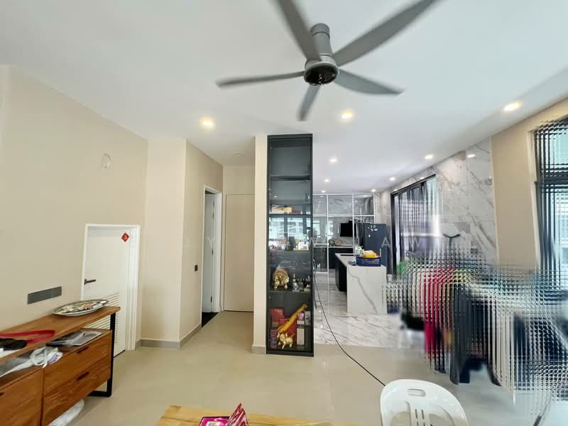 Rumah Kluster untuk Dijual di Eco Botanic (Iskandar Puteri (Nusajaya)) - Endy Law Law - Living Room - PropertyGuru.com.my