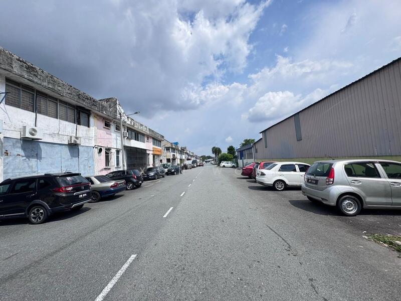 Untuk Disewa - Taman university