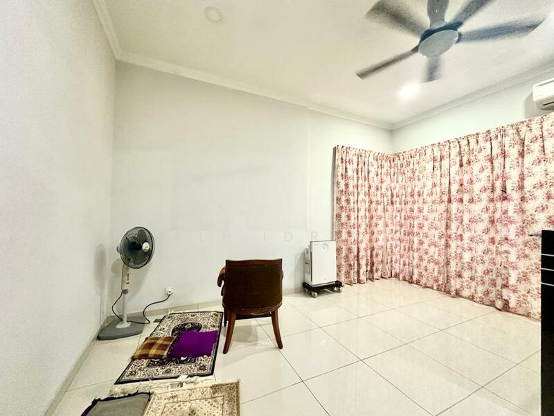 Bungalow for Sale in Bandar Tun Hussein Onn (Cheras) - Ali Idris - Bedroom - PropertyGuru.com.my