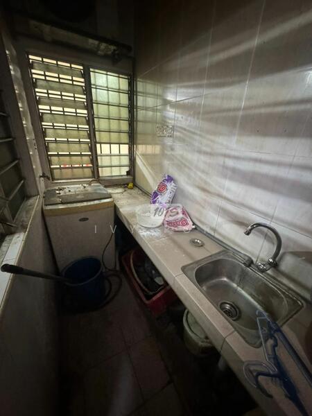 For Sale - Taman Pendamar Indah 2