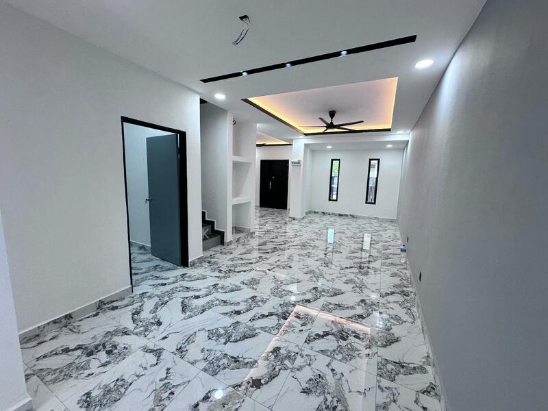 For Rent - Bandar Tiram 3