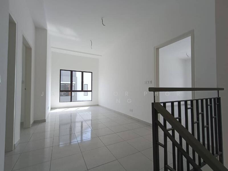 Untuk Dijual - Setia Utama 3 Bywater