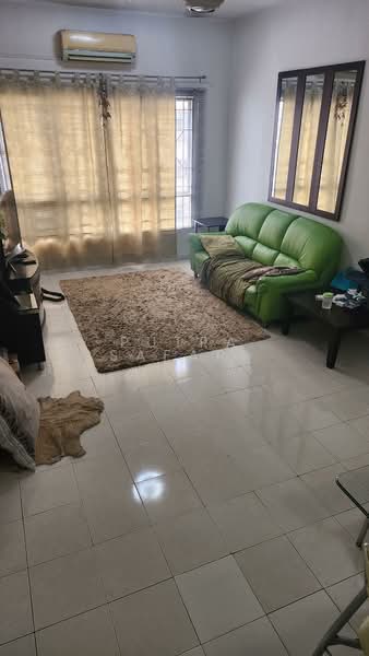 Apartment for Sale at Pangsapuri Damai Senja - Putra Safari - Living Room - PropertyGuru.com.my