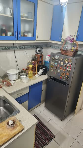 Apartment for Sale at Pangsapuri Damai Senja - Putra Safari - Kitchen - PropertyGuru.com.my