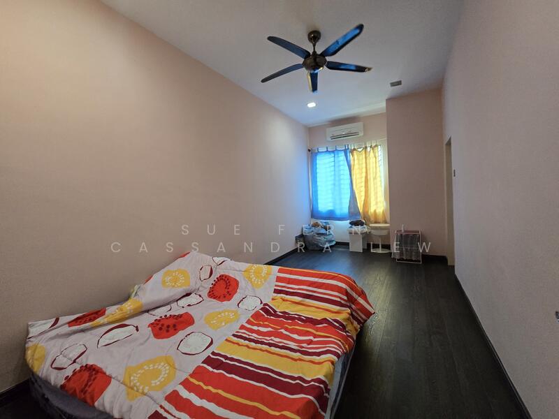 For Sale - Taman Perindustrian Puchong Utama