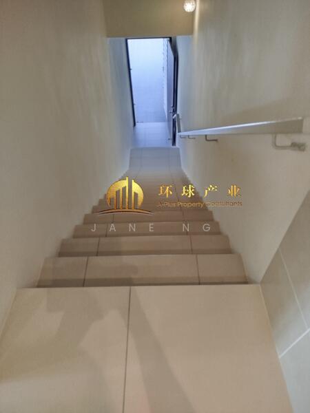 For Sale - Raintree Park 2
