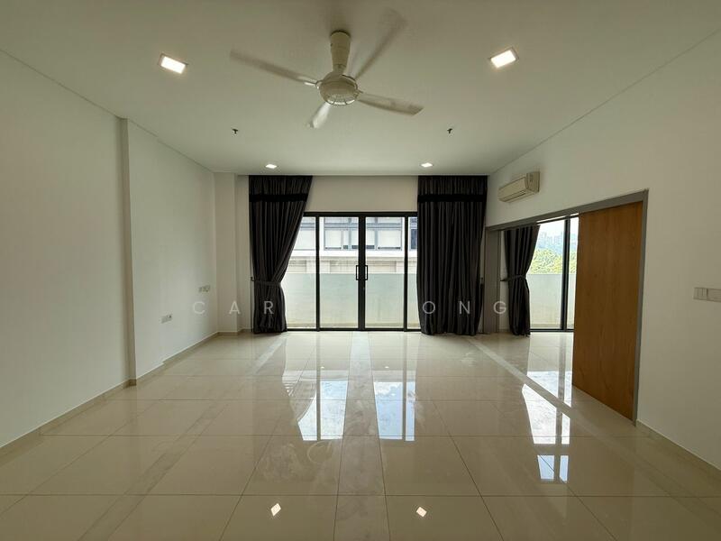 Service Residence for Sale at Service Residence @ Plaza Arkadia - Carol Yong - Living Room - PropertyGuru.com.my