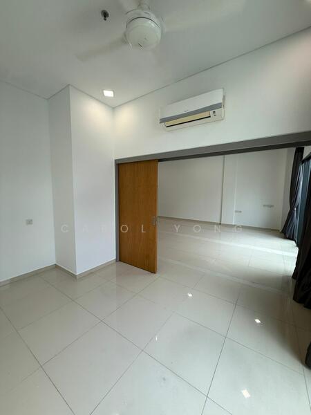 Service Residence for Sale at Service Residence @ Plaza Arkadia - Carol Yong - Living Room - PropertyGuru.com.my
