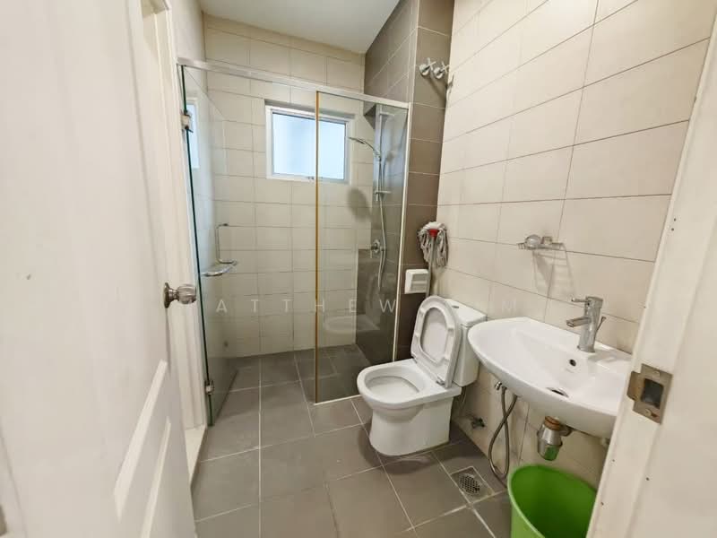 Semi-Detached House for Sale in Ambang Botanic (Klang) - Matthew Lim - Bathroom - PropertyGuru.com.my