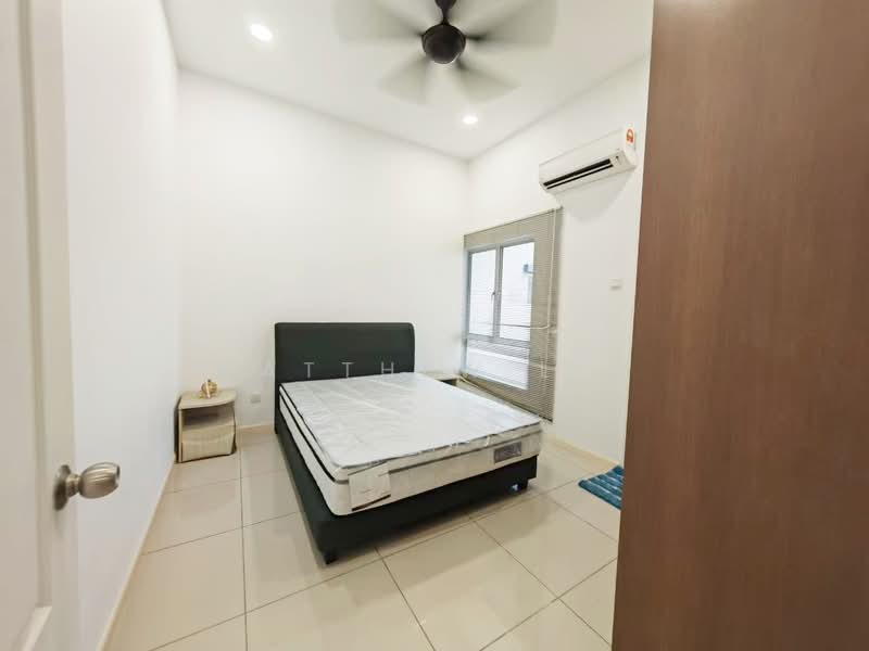 Semi-Detached House for Sale in Ambang Botanic (Klang) - Matthew Lim - Bedroom - PropertyGuru.com.my