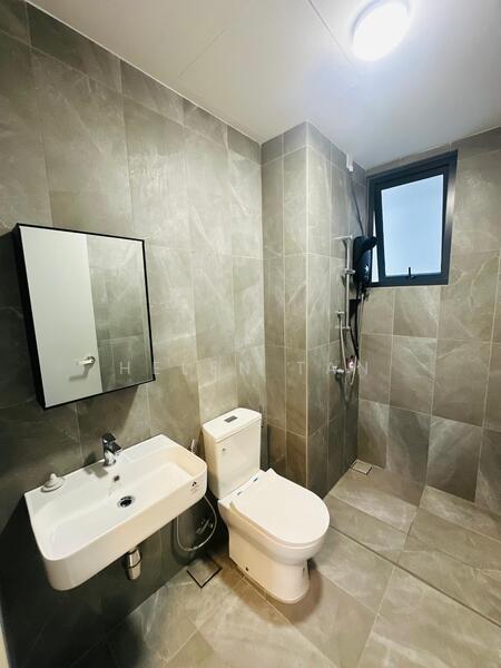 Alira @ Metropark Subang untuk Untuk Disewa - RM 3,500 /bulan, Apr 2026 - Bathroom - PropertyGuru.com.my
