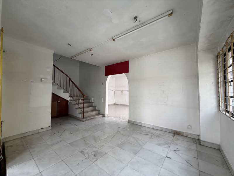 2-storey Terraced House for Sale in Taman Taynton View (Cheras) - Jocelyn Soo - Entrance - PropertyGuru.com.my