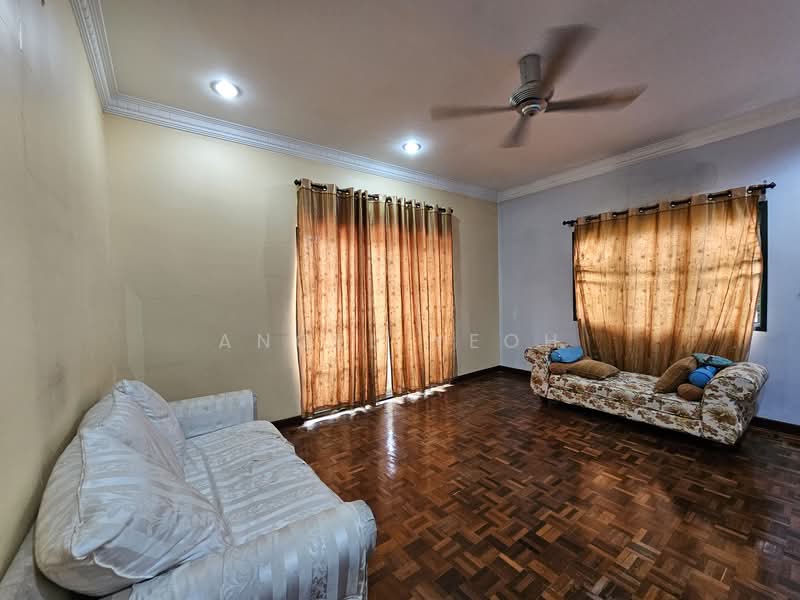 Semi-Detached House for Sale in Bandar Tun Hussein Onn (Cheras) - Angel Yeoh - Living Room - PropertyGuru.com.my