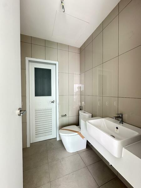 Condominium for Sale at Mezzo - Jacyntha Lee - Bathroom - PropertyGuru.com.my