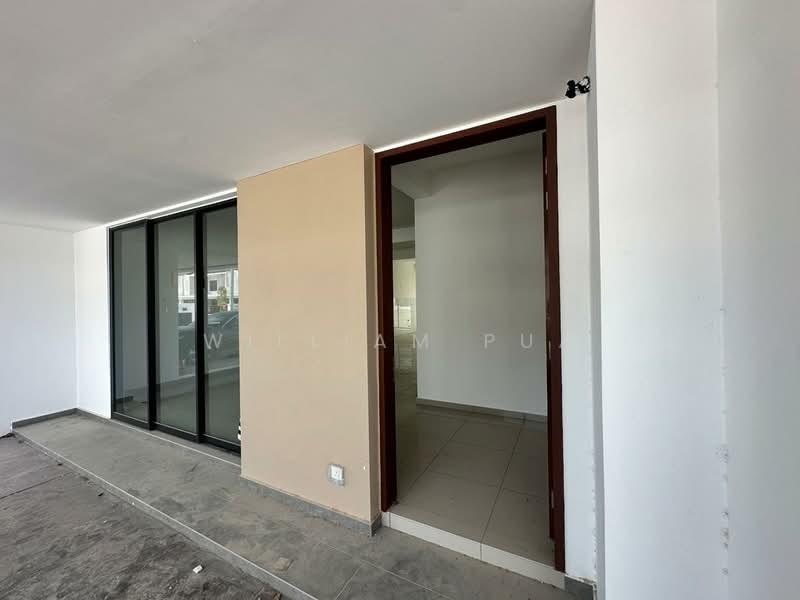2-storey Terraced House for Rent in Dengkil (Selangor) - William Pua - Entrance - PropertyGuru.com.my