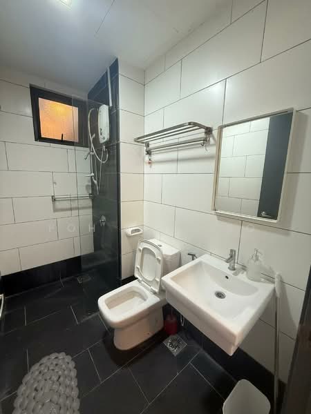 Kondominium untuk Disewa di Selayang 18 - Bowie Liao - Bathroom - PropertyGuru.com.my