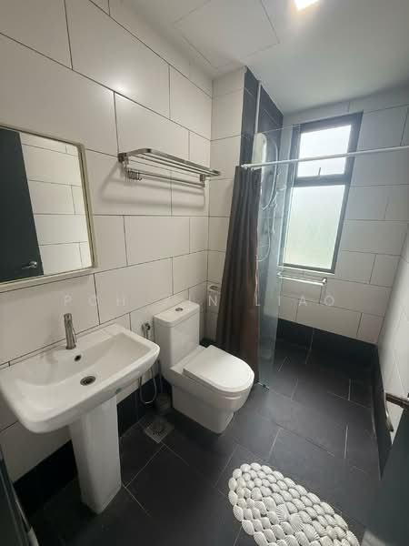 Kondominium untuk Disewa di Selayang 18 - Bowie Liao - Bathroom - PropertyGuru.com.my