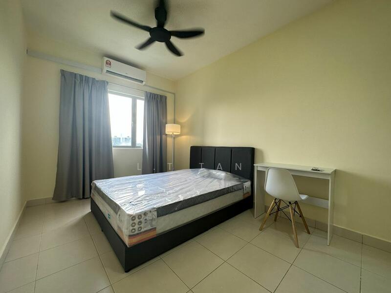 Residensi Desa Satumas untuk Untuk Disewa - RM 1,750 /bulan, Mac 2026 - Bedroom - PropertyGuru.com.my