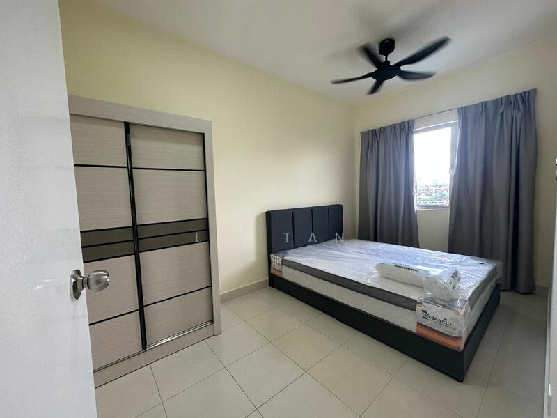 Residensi Desa Satumas untuk Untuk Disewa - RM 1,750 /bulan, Mac 2026 - Bedroom - PropertyGuru.com.my