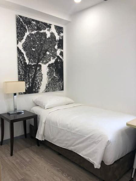 Kediaman Servis untuk Dijual di United Point (Residensi Berpadu) - Chloe Koo - Bedroom - PropertyGuru.com.my