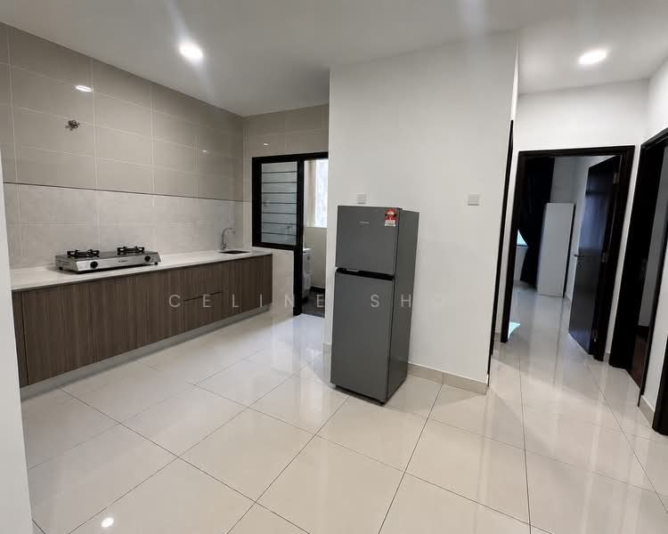 Condominium for Rent at Paraiso Residence @ The Earth - Celine Shoo - Kitchen - PropertyGuru.com.my