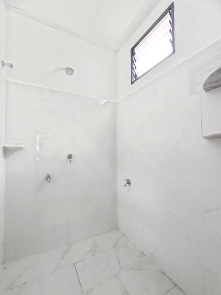 End Lot Taman Sri Abadi Kuala Kedah Alor Setar untuk Untuk Disewa - RM 1,000 /bulan, Apr 2026 - Bathroom - PropertyGuru.com.my