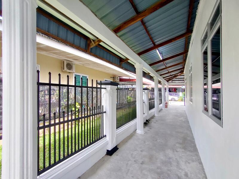 End Lot Taman Sri Abadi Kuala Kedah Alor Setar untuk Untuk Disewa - RM 1,000 /bulan, Apr 2026 - Exterior - PropertyGuru.com.my