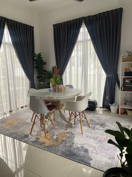 2-storey Terraced House for Sale in Eco Grandeur (Puncak Alam) - Zamani Ishak - Dining Room - PropertyGuru.com.my