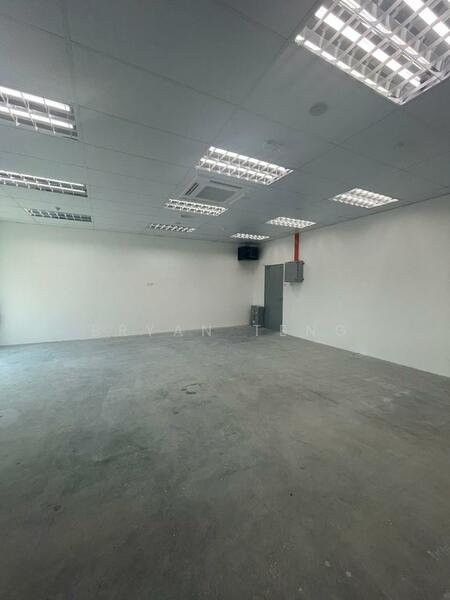 For Rent - WAREHOUSE 11,016FT RENT PENANG SCIENCE PARK BATU KAWAN WT AIRCONDS