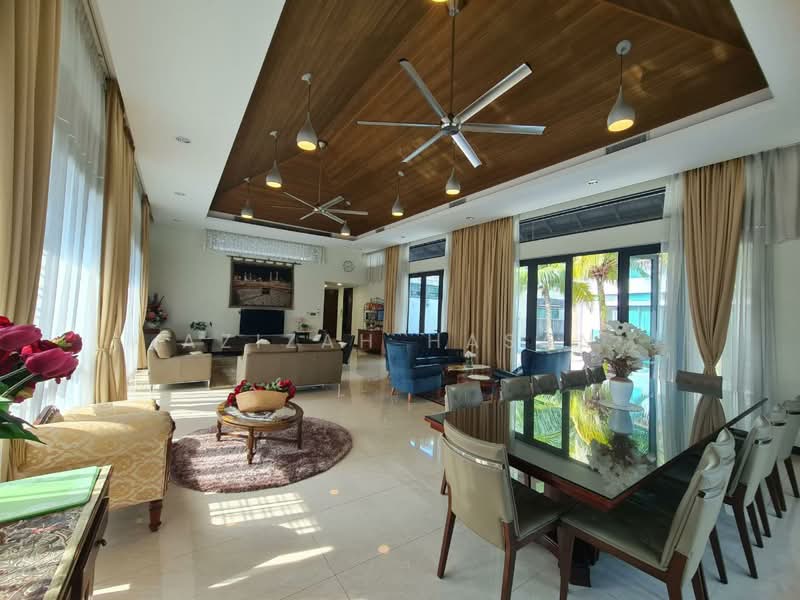 Bungalow for Sale in Kota Damansara (Selangor) - Azizah Hasan - Living Room - PropertyGuru.com.my